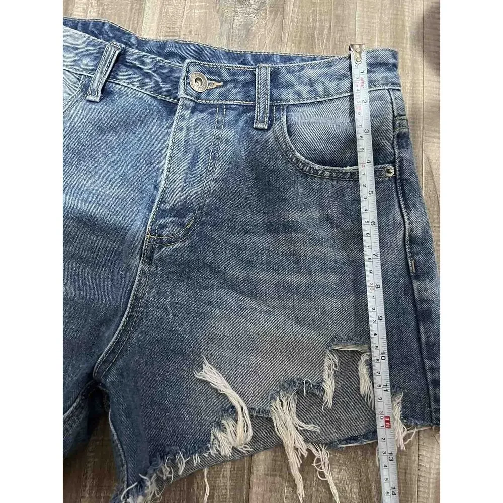 Gracia Women Distressed Denim Shorts Blue Size Large A000497